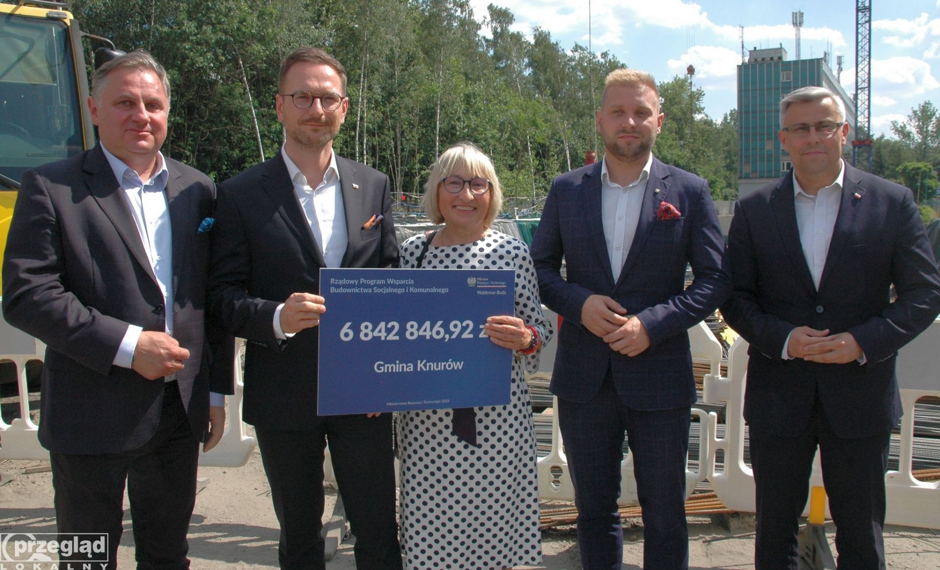 od lewej Poseł Gonciarz, Minister Buda, Prezydent Kostelecka, Radny Kowalski, Wojewoda Wieczorek. foto: Przegląd Lokalny
