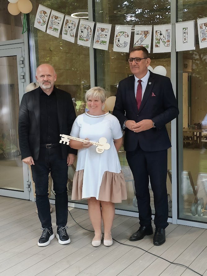 Prezydent Knurowa wraz z Zastępcą P.Surówką oraz Dyrektorką Żłobka M. Dorabiałą