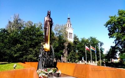 Pomnik Św. Barbary - Patronki Miasta Knurów