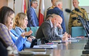 O bezpieczeństwie i reagowaniu w sytuacjach alarmowych (3)