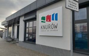 Adaptacja budynku poczekalni na potrzeby Centrum Przesiadkowego FOCH w Knurowie (roboty zewnętrzne) (1)