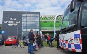 Knurów przystankiem dla autokaru Górnika Zabrze (1)