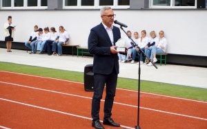 Otwarcie zmodernizowanej podstawówki w Szczygłowicach (10)