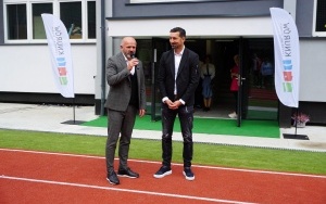 Otwarcie zmodernizowanej podstawówki w Szczygłowicach (15)