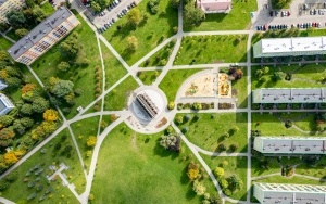 Plac zabaw przy tężni (6)