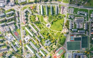 Plac zabaw przy tężni (14)