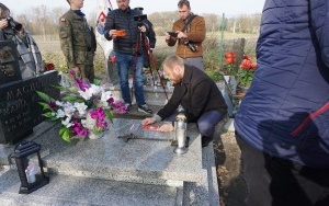 Oznaczenie grobów Powstańców Śląskich znakiem IPN 