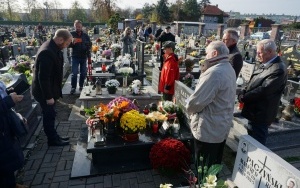 Oznaczenie grobów Powstańców Śląskich znakiem IPN 