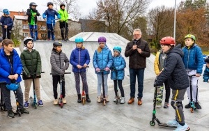Skate Park na Knurowskich Błoniach (9)