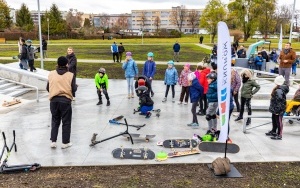 Skate Park na Knurowskich Błoniach (13)