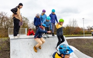 Skate Park na Knurowskich Błoniach (15)