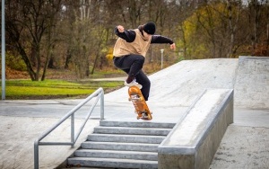 Skate Park na Knurowskich Błoniach (16)