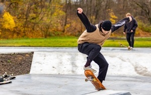 Skate Park na Knurowskich Błoniach (1)